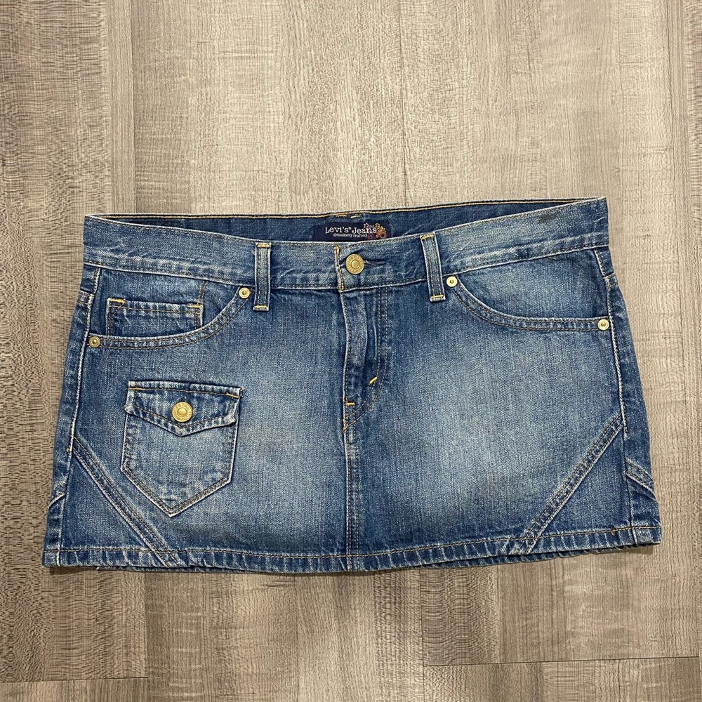 Vintage Levi’s Jeans Denim Mini Skirt